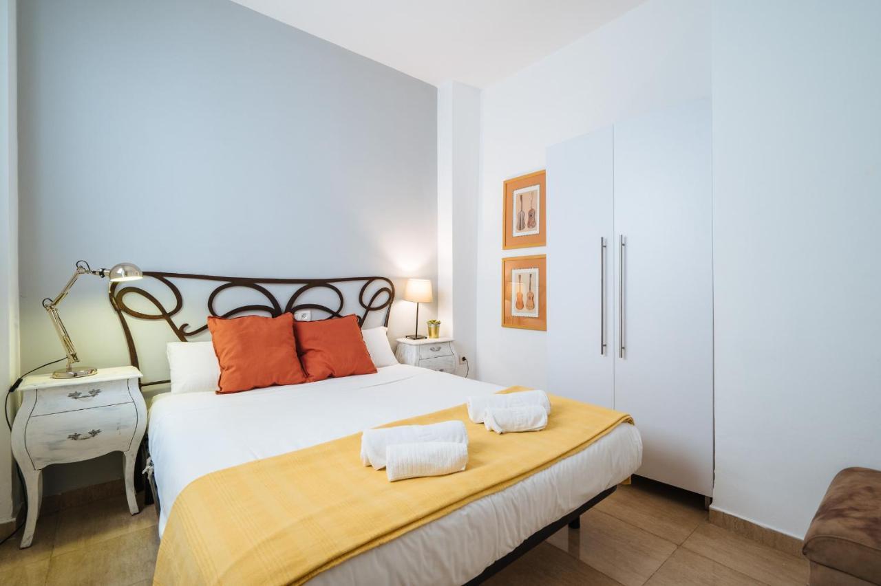 Vakantiehuis Homeyseville-preciosa Casa Independiente Alfalfa, Parking Optional Sevilla